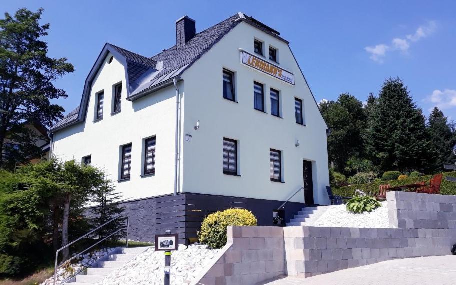 Apartments - Lehmanns Ferienwohnungen Oberwiesenthal Exterior photo